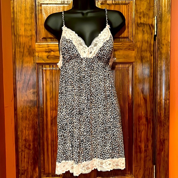 Victoria's Secret Other - Victoria’s Secret Sexy Leopard & Lace Gown